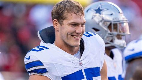 leighton vander esch net worth